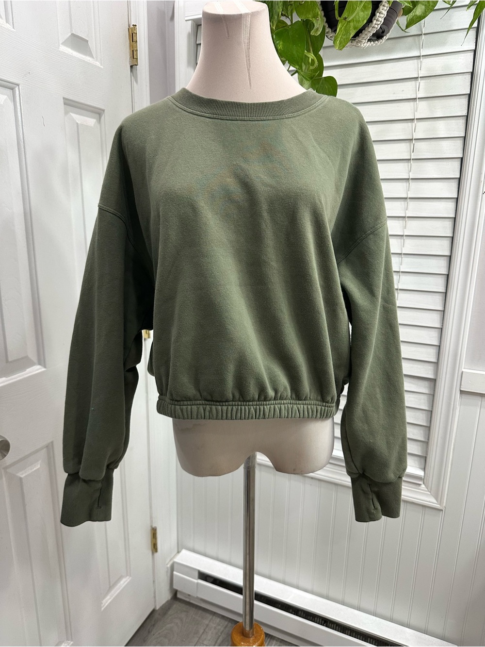 JoyLab Olive Green Crewneck Pullover